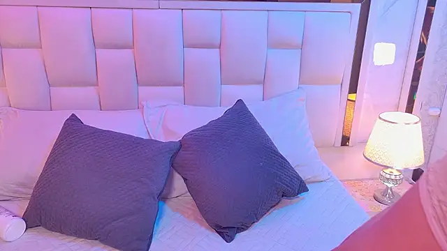 samanthaa sm online show from February 1, 12:25 pm