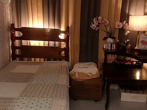 Jastine hunk online show from January 10, 6:42 am