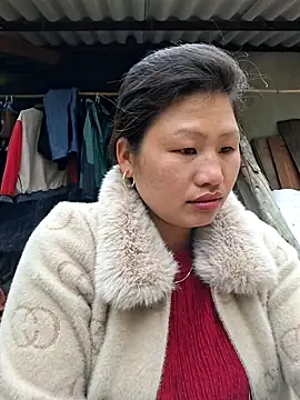 diamond-- online show from February 17, 12:52 am