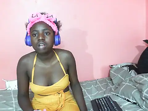 BlackPearl 19 online show from November 11, 3:07 pm