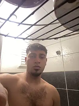 Snapshot of astoperaa chatting on November 18, 7:50 pm astoperaa online show from November 18, 7:50 pm