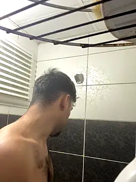 Snapshot of astoperaa chatting on December 15, 7:20 pm astoperaa online show from December 15, 7:20 pm