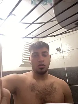 Snapshot of astoperaa chatting on November 8, 9:57 am astoperaa online show from November 8, 9:57 am