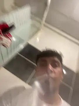 astoperaa online show from March 23, 5:24 pm