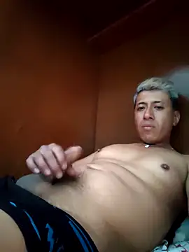 Carlos27hot online show from February 5, 10:16 pm