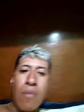 Carlos27hot online show from March 21, 1:29 am