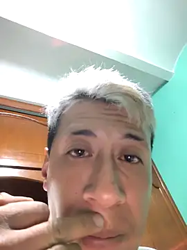 Carlos27hot online show from February 11, 7:52 am