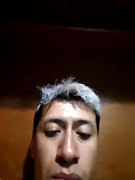 Carlos27hot online show from March 5, 8:33 am