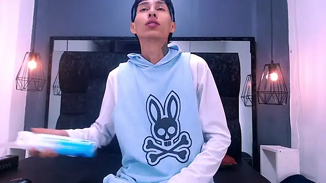 Daniel delux  online show from October 30, 12:14 pm