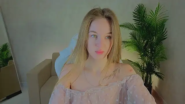 kianawhite online show from February 16, 9:08 am