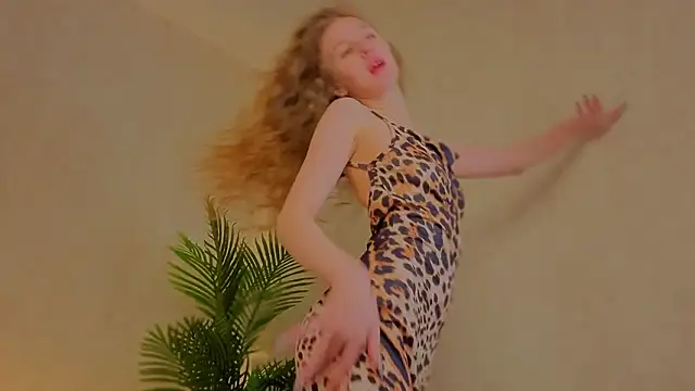 kianawhite online show from February 27, 10:04 am