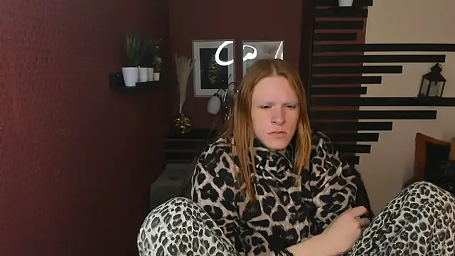 ChloeValentinee online show from December 1, 12:39 pm