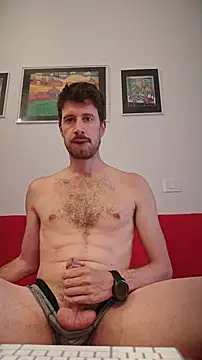 Snapshot of valethedude chatting on April 13, 1:37 pm valethedude online show from April 13, 1:37 pm