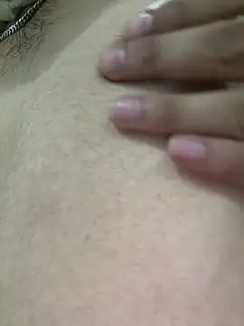 Snapshot of 0512Loveee chatting on November 12, 11:14 am 0512Loveee online show from November 12, 11:14 am