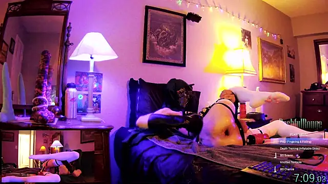 BashfulRouge online show from November 15, 4:44 pm