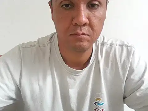 queroteusar online show from November 3, 1:58 pm