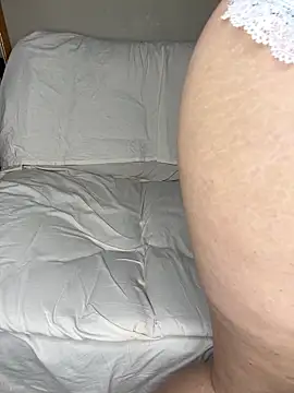 aliandmelisa online show from April 15, 9:37 pm