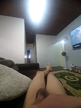 douglasdesouza22 online show from December 4, 7:13 pm