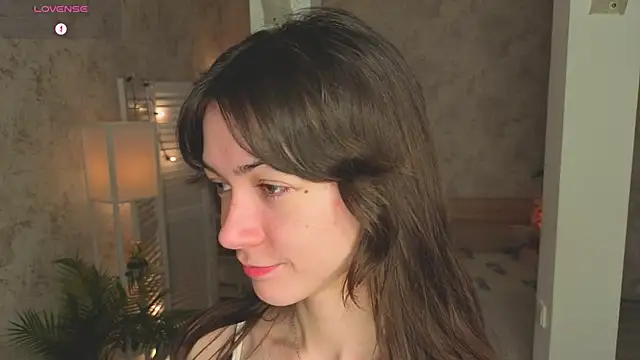 ReneeLippeatt online show from November 20, 10:09 pm