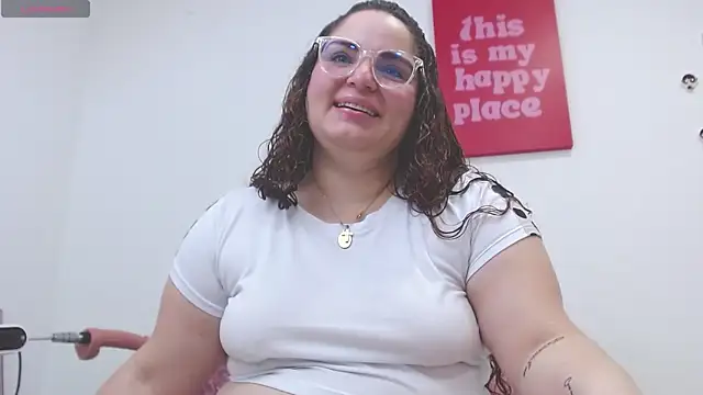 AmandaaWats online show from February 26, 7:36 pm