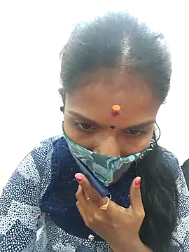 Tamil Yalini12 online show from October 26, 8:09 pm