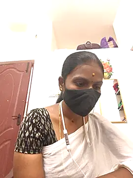 Tamil Yalini12 online show from March 25, 6:46 am