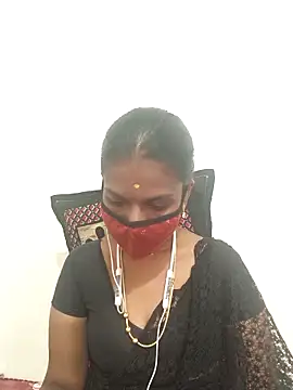 Snapshot of Tamil_Yalini12 chatting on February 20, 6:26 am Tamil Yalini12 online show from February 20, 6:26 am