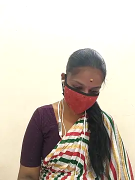 Snapshot of Tamil_Yalini12 chatting on February 11, 6:08 pm Tamil Yalini12 online show from February 11, 6:08 pm