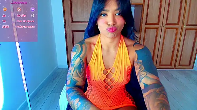  lulukiss  online show from July 17, 7:22 pm