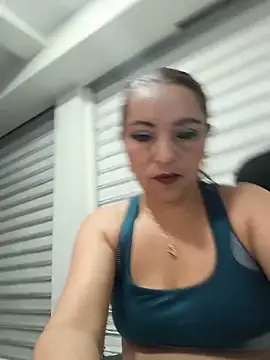 Alisson Stonee online show from May 13, 9:22 pm