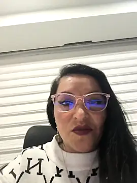 Alisson Stonee online show from February 19, 10:40 pm