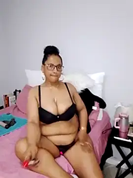 Snapshot of Ashleymilf47 chatting on November 1, 5:07 pm Ashleymilf47 online show from November 1, 5:07 pm