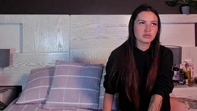 Camila Nyx online show from November 18, 10:29 am