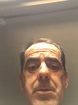 tiago1981pt online show from November 3, 1:47 pm