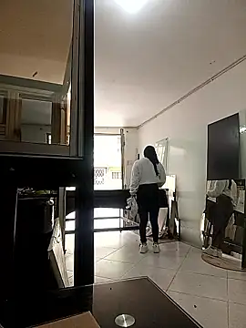  Luna-1 online show from October 10, 6:09 pm