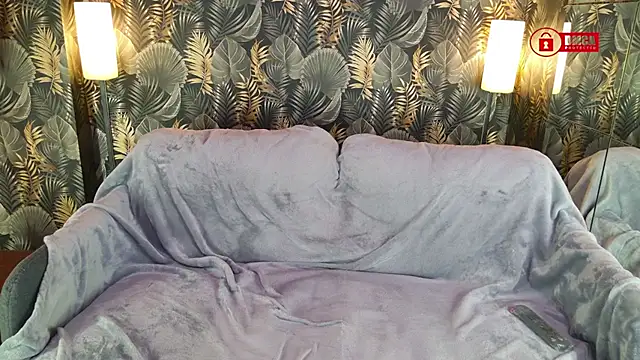 ThiccMady online show from November 7, 1:54 am