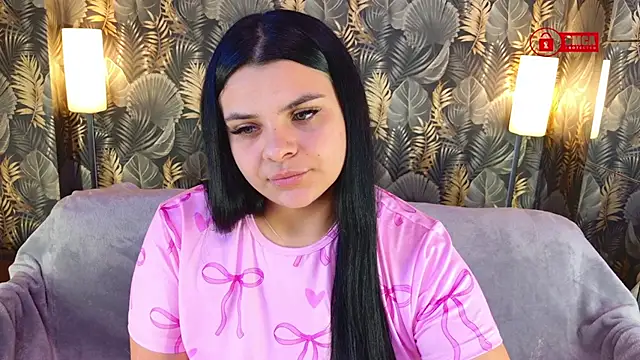 ThiccMady online show from November 3, 10:19 am