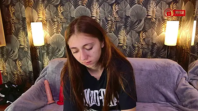 Charming LIA online show from October 23, 11:09 am