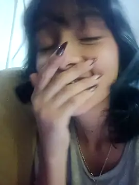 xoxo milk online show from November 1, 8:14 pm