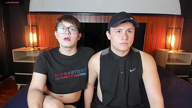 Boy2Boy Aheat online show from October 13, 8:21 pm