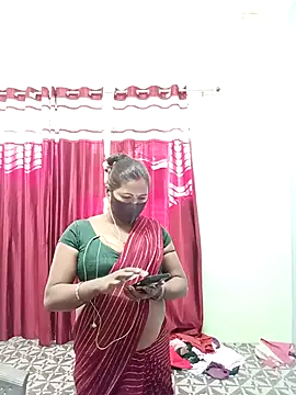 School medam online show from November 8, 8:18 am