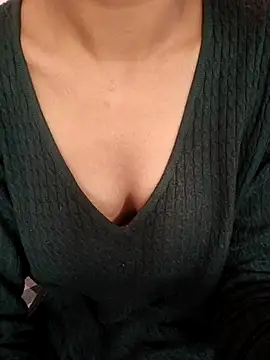 anayahotty online show from October 25, 4:55 am