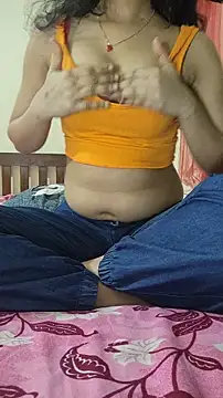 hotestfantasy online show from February 24, 8:59 am