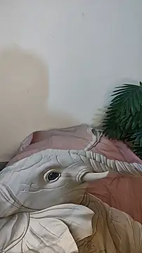 hotestfantasy online show from April 23, 5:47 pm