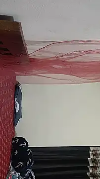 hotestfantasy online show from February 7, 7:33 pm