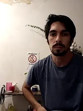 Snapshot of -Axelconda420 chatting on March 21, 10:35 pm -Axelconda420 online show from March 21, 10:35 pm