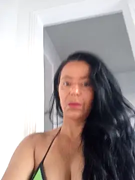 lucineia7 online show from April 13, 7:51 pm