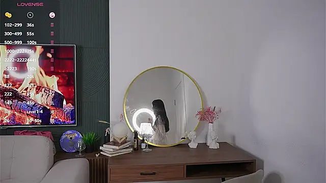 PatriciaHirpara online show from October 20, 7:09 am