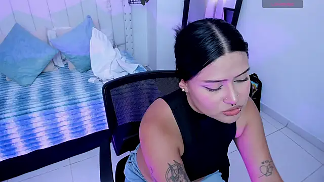 Snapshot of mayukim chatting on December 14, 6:57 pm mayukim online show from December 14, 6:57 pm