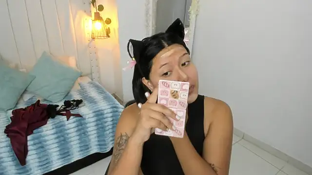 Snapshot of mayukim chatting on November 17, 11:14 am mayukim online show from November 17, 11:14 am